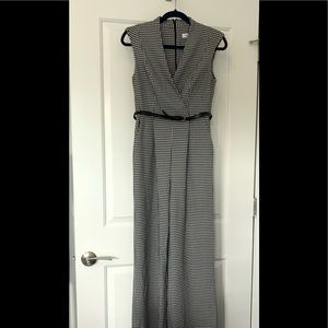 Calvin Klein Sleeveless Wide-Leg Jumpsuit Size 4